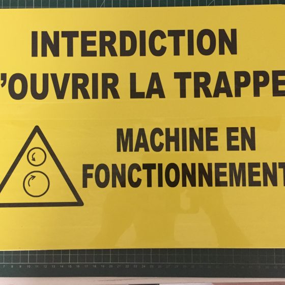 plaque précaution